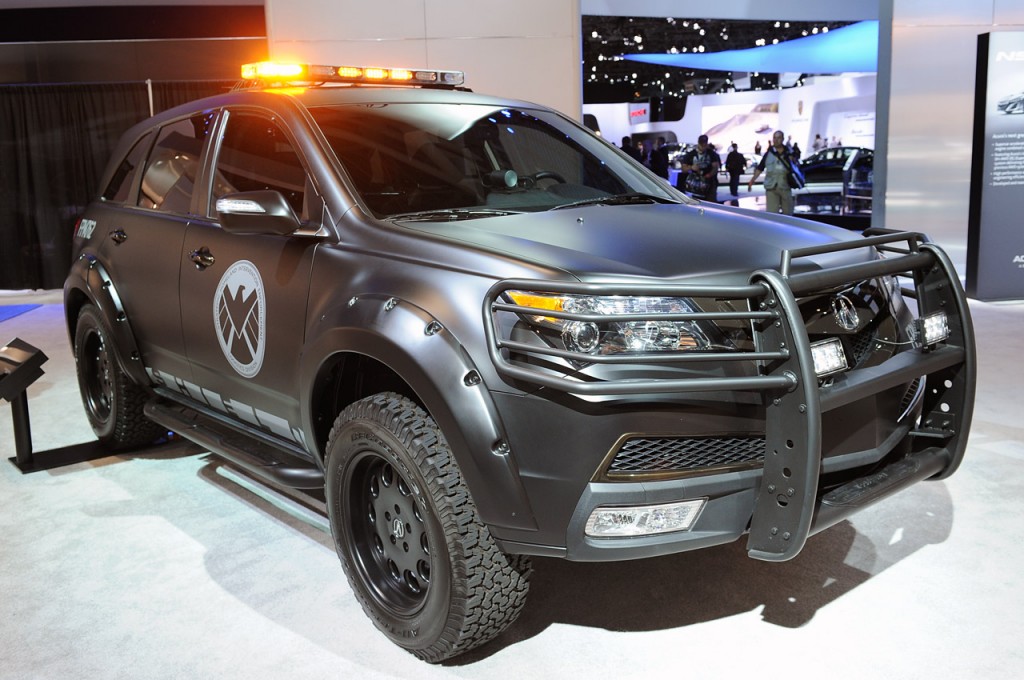 New York: Acura unveils custom MDX for superheroes | MotorExclusive