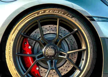 Porsche 911 GT3 Pirelli 3 1 copy 1024x576