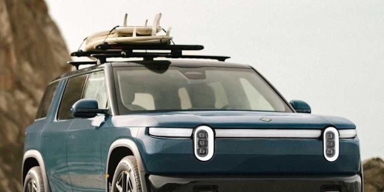 Rivian Expands R2 Ordering Access as Reservation Holders Question the Selection Process 12 Rivian R2 (5)